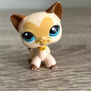 Littlest Pet Shop Shorthair Cat #3573